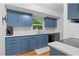 904 Waverly Dr - Photo 13