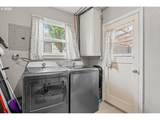 904 Waverly Dr - Photo 18