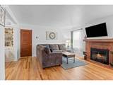 904 Waverly Dr - Photo 4