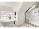 2028 Ladd Ave - Photo 27