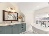 2028 Ladd Ave - Photo 28