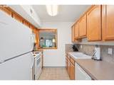 697 32ND St - Photo 11