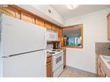 697 32ND St - Photo 12