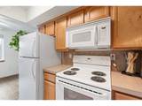 697 32ND St - Photo 15