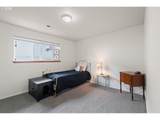 697 32ND St - Photo 25