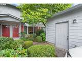 697 32ND St - Photo 32