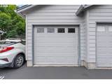697 32ND St - Photo 33