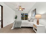 1608 Rolling Hill Dr - Photo 18
