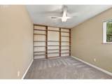 1608 Rolling Hill Dr - Photo 32
