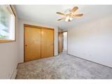 745 Fleming Ave - Photo 16