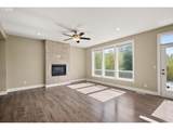 5236 Henderson St - Photo 10