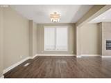 5236 Henderson St - Photo 7