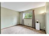 2555 Hughes Dr - Photo 15