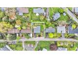 2555 Hughes Dr - Photo 30