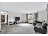 2555 Hughes Dr - Photo 5