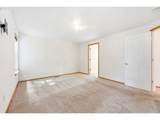 922 Travis Dr - Photo 11