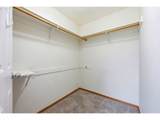 922 Travis Dr - Photo 16