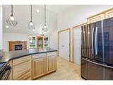 922 Travis Dr - Photo 5