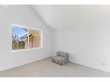 6645 Burnside St - Photo 18