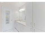 6645 Burnside St - Photo 20