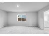 12089 Majestic Falls Ave - Photo 16
