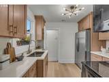7824 Yamhill St - Photo 11