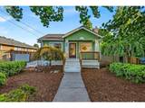 7824 Yamhill St - Photo 2