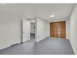 7824 Yamhill St - Photo 25