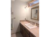1070 Bay St - Photo 30