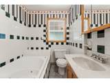 11311 Division St - Photo 19