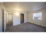 550 8TH St - Photo 18