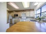 550 8TH St - Photo 6
