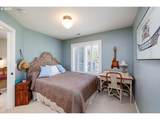 725 E Ave - Photo 30