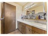 1060 Garfield Ave - Photo 17