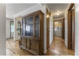 1060 Garfield Ave - Photo 8