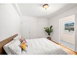 1811 Couch St - Photo 17