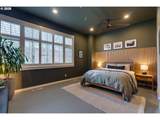 752 12TH Ave - Photo 35