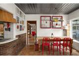938 Oak St - Photo 8