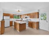 10065 Cresthill Rd - Photo 16