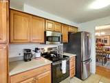 1944 Santiam Dr - Photo 12
