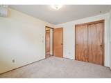 866 Fleming Ave - Photo 15
