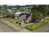 409 Yamhill St - Photo 1