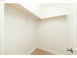 627 Randall Ave - Photo 19