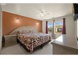 13845 Far Vista Dr - Photo 16