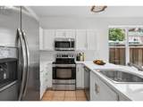 550 Knott St - Photo 10