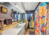 3206 49TH St - Photo 15