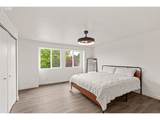 992 44TH St - Photo 29