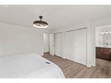 992 44TH St - Photo 31