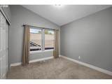 16653 Paddington Dr - Photo 31