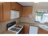 138 Maple Blvd - Photo 6